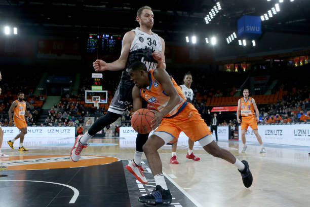 正是球队出 正是球队出