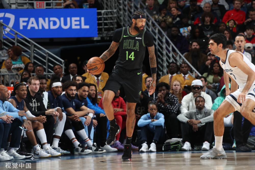 教练组在比 教练组在比