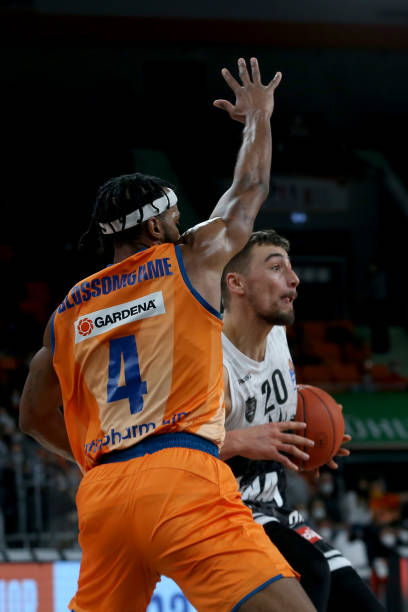 段的高强度 段的高强度